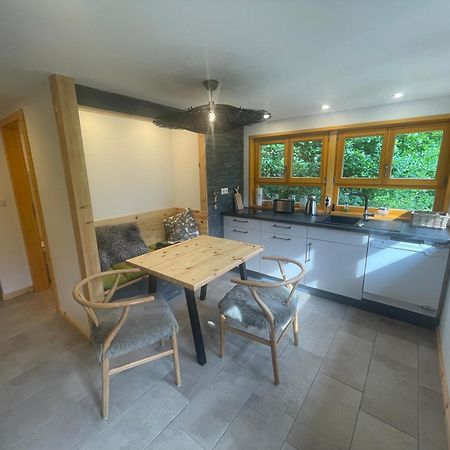 Bungalows Am Waldessaum Bei Hohenzieritz Ngoại thất bức ảnh